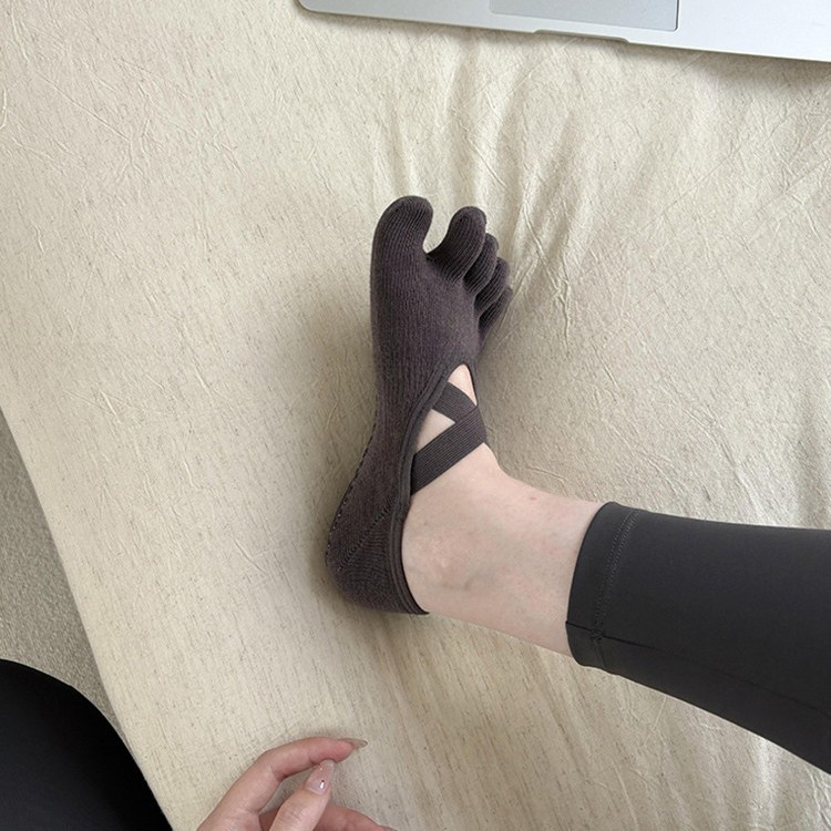 女性用クロスストラップ5本指ヨガソックス滑り止めシリコングリ - Home Gym Yoga のレビューと価格
